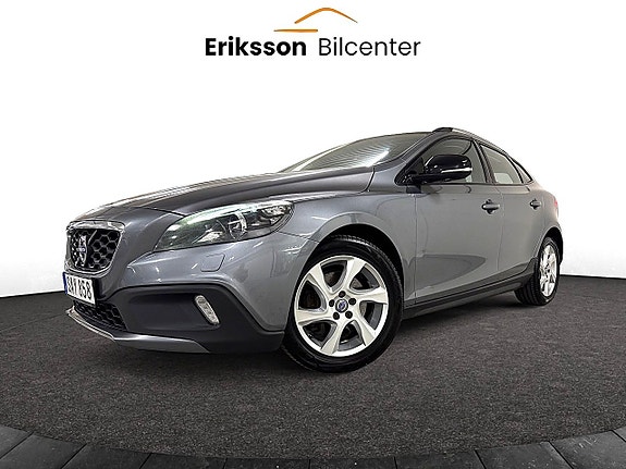 Volvo V40 Cross Country 9 of 24