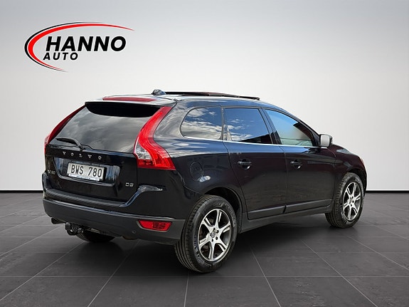 Volvo XC60 5 of 30