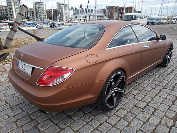 Mercedes-Benz CL500 6 of 11