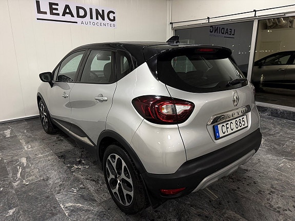 Renault Captur 2 of 21