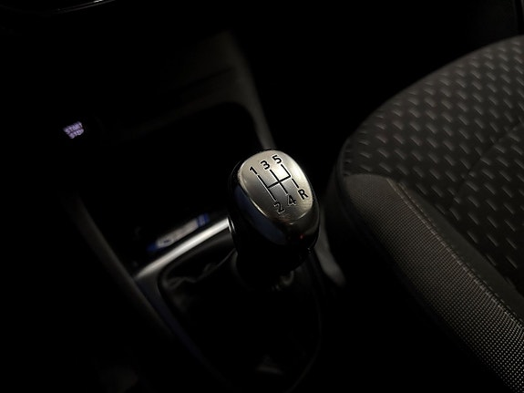 Renault Captur 18 of 21