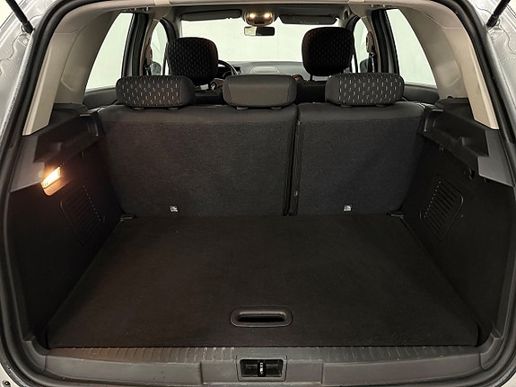 Renault Captur 21 of 21
