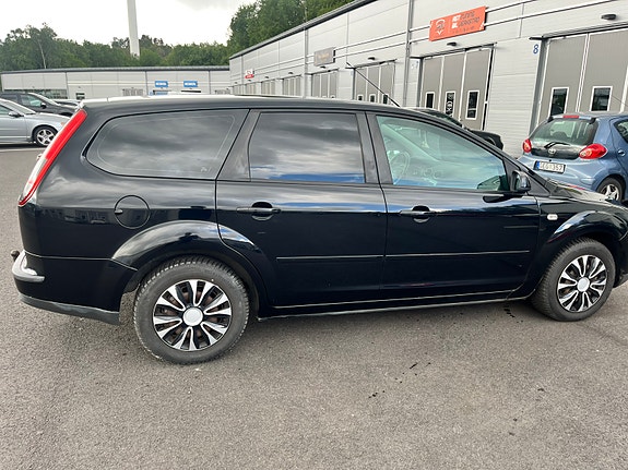 Ford Focus 4 of 10