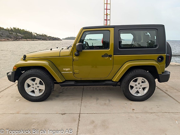 Jeep Wrangler 26 of 28