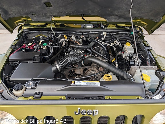 Jeep Wrangler 24 of 28