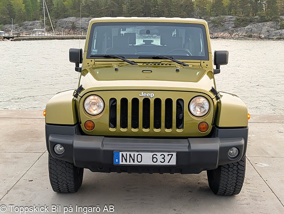 Jeep Wrangler 8 of 28