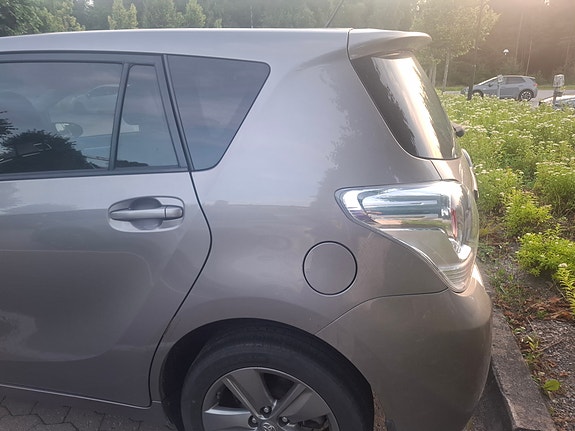 Toyota Verso 4 of 4