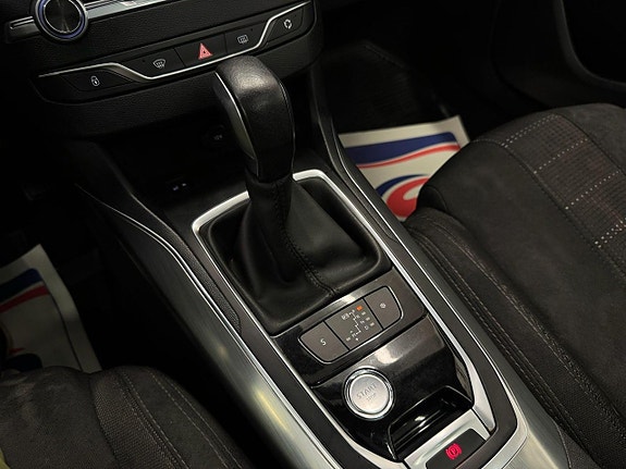 Peugeot 308 SW 7 of 23