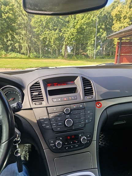 Opel Insignia 3 of 12
