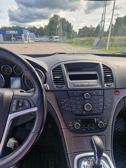 Opel Insignia 7 of 12