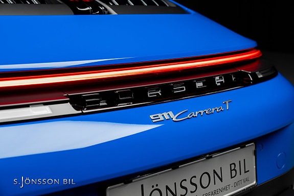 Porsche 911 Carrera T 12 of 29