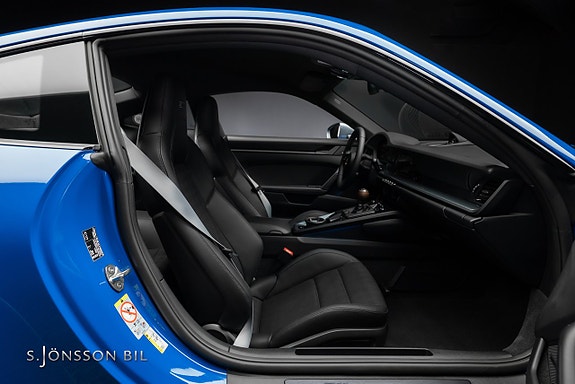 Porsche 911 Carrera T 16 of 29
