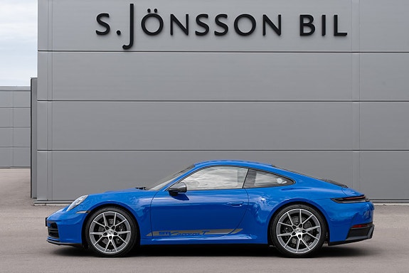 Porsche 911 Carrera T 4 of 29