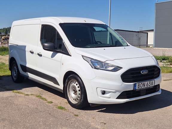 Ford Transit Connect 3 of 22