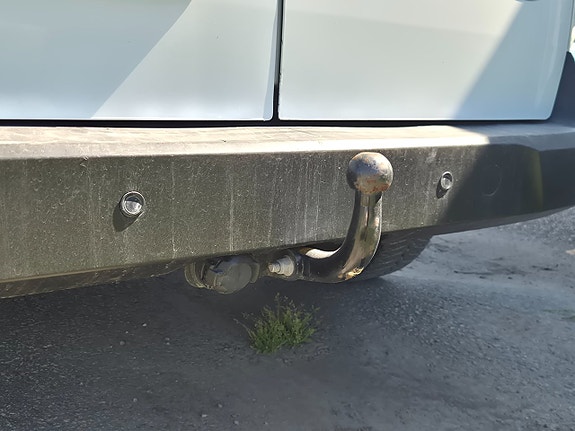 Ford Transit Connect 13 of 22