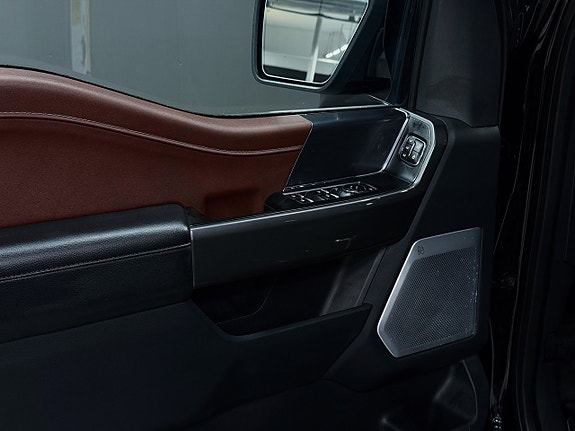 Ford F-150 18 of 30