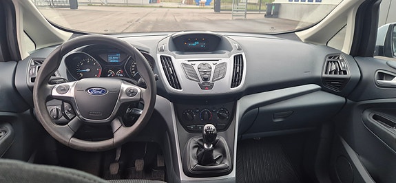 Ford C-Max 4 of 10