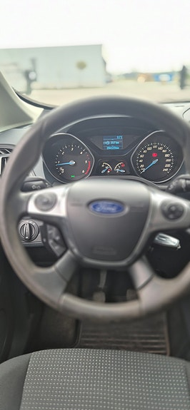 Ford C-Max 5 of 10