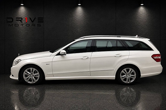 Mercedes-Benz E350 3 of 11