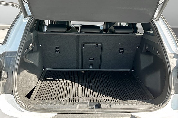 Ford Explorer 17 of 18