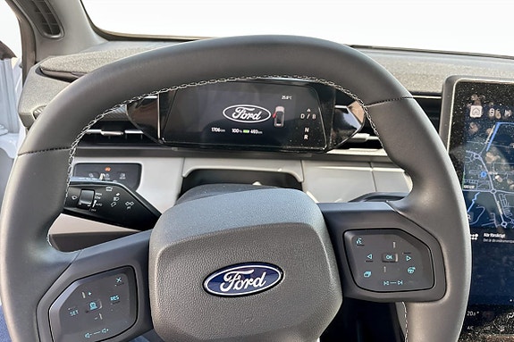 Ford Explorer 14 of 18