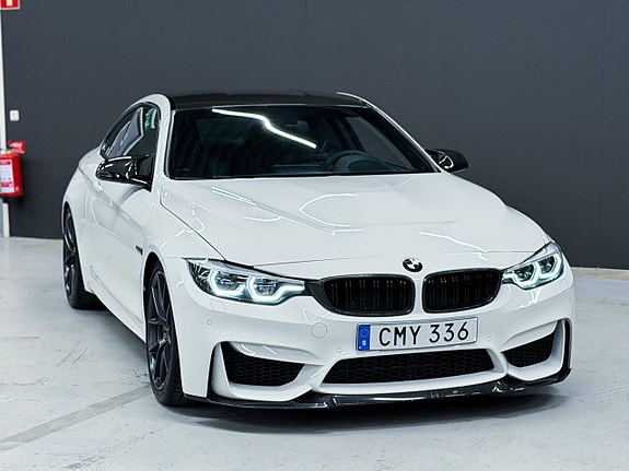BMW M4 20 of 26