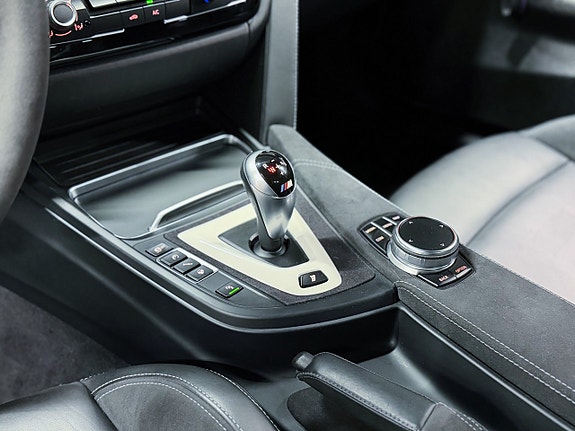BMW M4 9 of 26