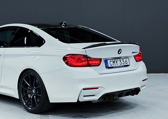 BMW M4 18 of 26