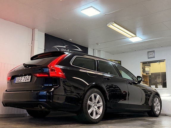 Volvo V90 12 of 21