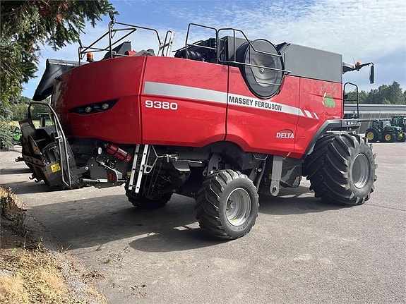 Massey Ferguson 9380 Delta 2 of 9
