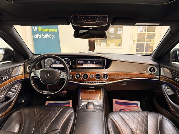 Mercedes-Benz S350 21 of 30