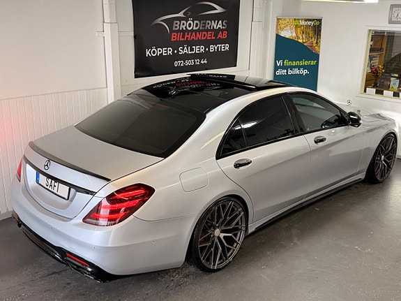Mercedes-Benz S350 11 of 30