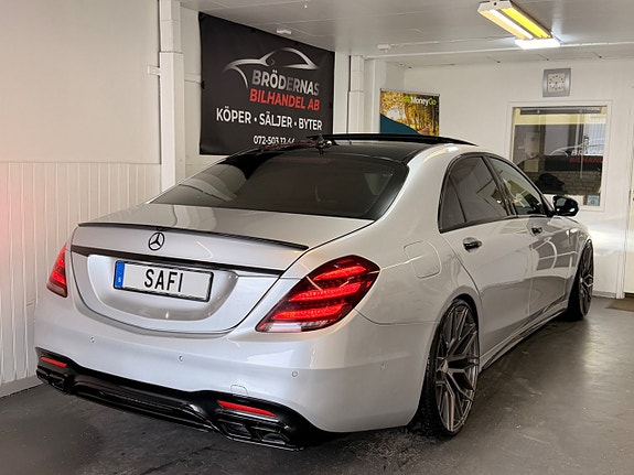 Mercedes-Benz S350 12 of 30