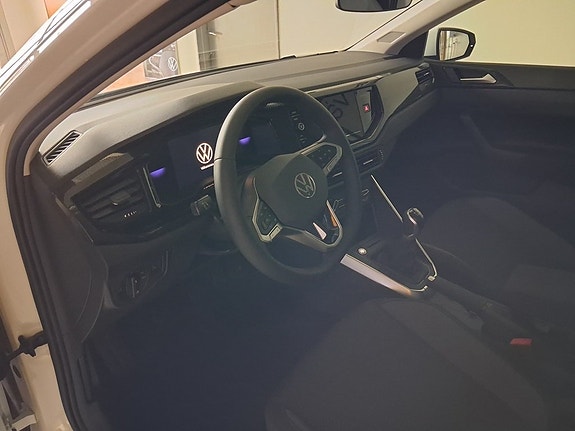 Volkswagen Polo 6 of 9