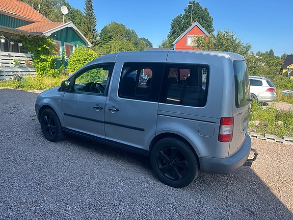 Volkswagen Caddy 9 of 15
