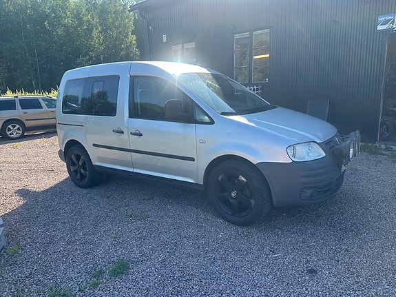 Volkswagen Caddy 5 of 15