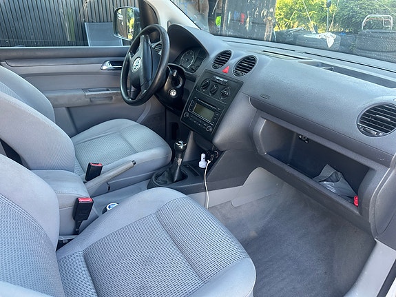 Volkswagen Caddy 7 of 15