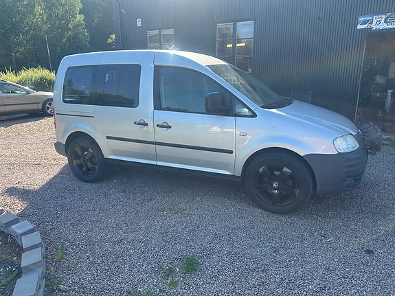 Volkswagen Caddy 15 of 15
