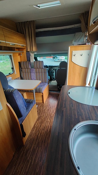 Hymer 3 of 7