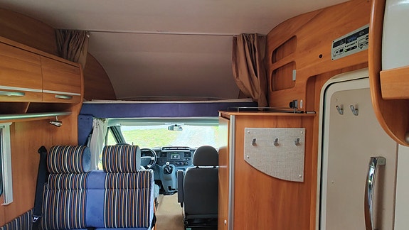 Hymer 9 of 14