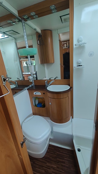 Hymer 4 of 7