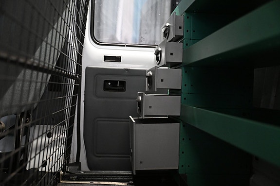 Ford Transit 29 of 29