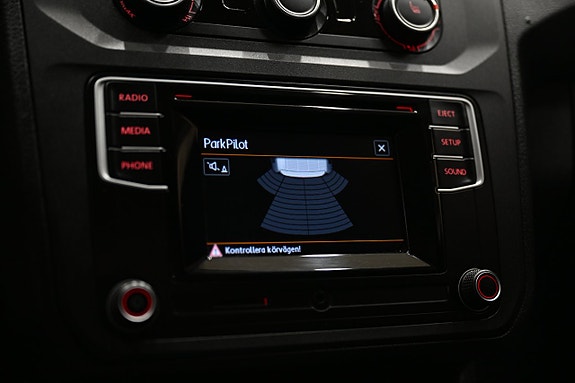 Volkswagen Caddy 23 of 30