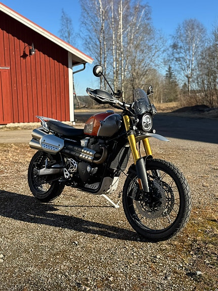 Triumph SCRAMBLER 1200 XE 3 of 4