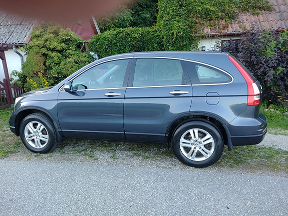 Honda CR-V 2 of 11