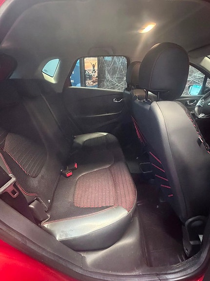 Renault Captur 16 of 22