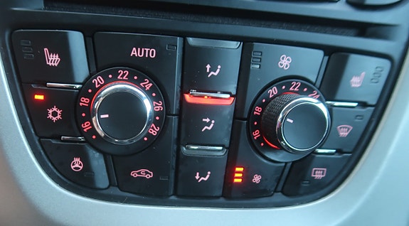 Opel Astra 15 of 22