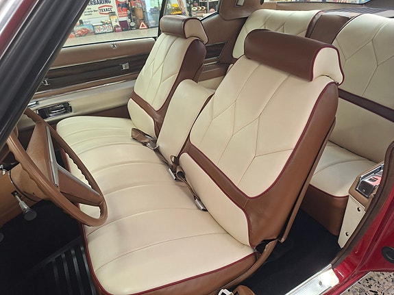 Buick Riviera 11 of 22