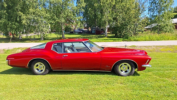Buick Riviera 7 of 22