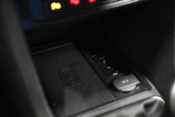 Volkswagen Caddy 22 of 27